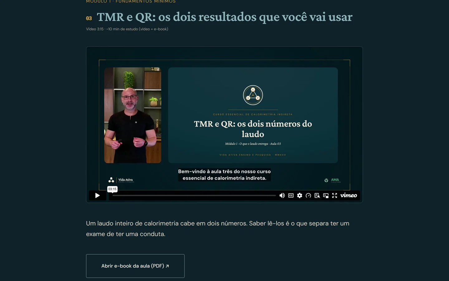 Página de uma aula com o player de vídeo e o botão de abrir o e-book em PDF